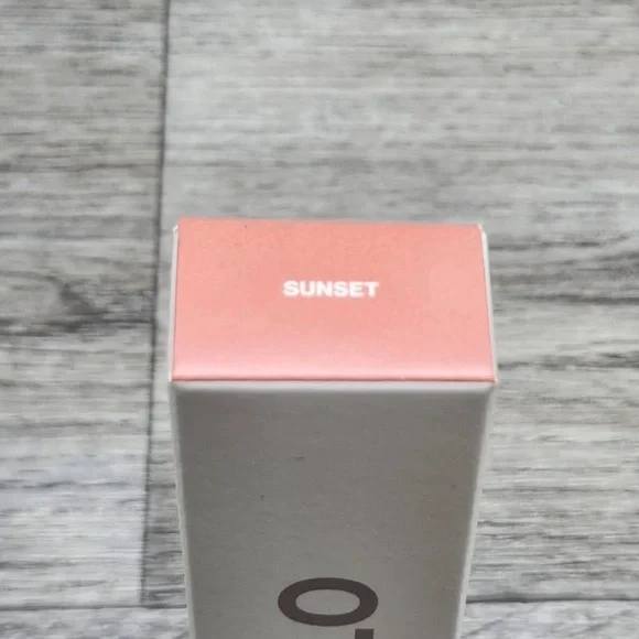 Smashbox Halo Sheer To Stay Cream Cheek+Lip Tint (Sunset) 10ml/.34 fl oz - Picture 2 of 7